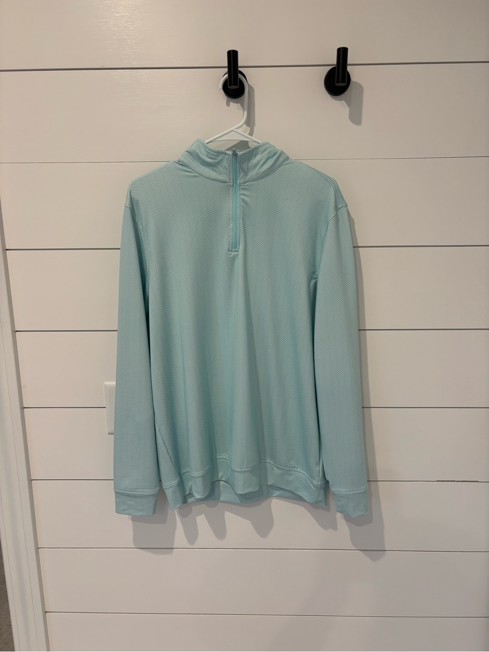 New-Kenneth Cole Men's Light Aqua quarter zip-Medium